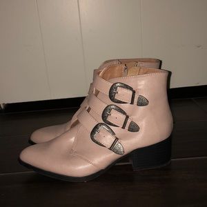 Ankle boots Pink !